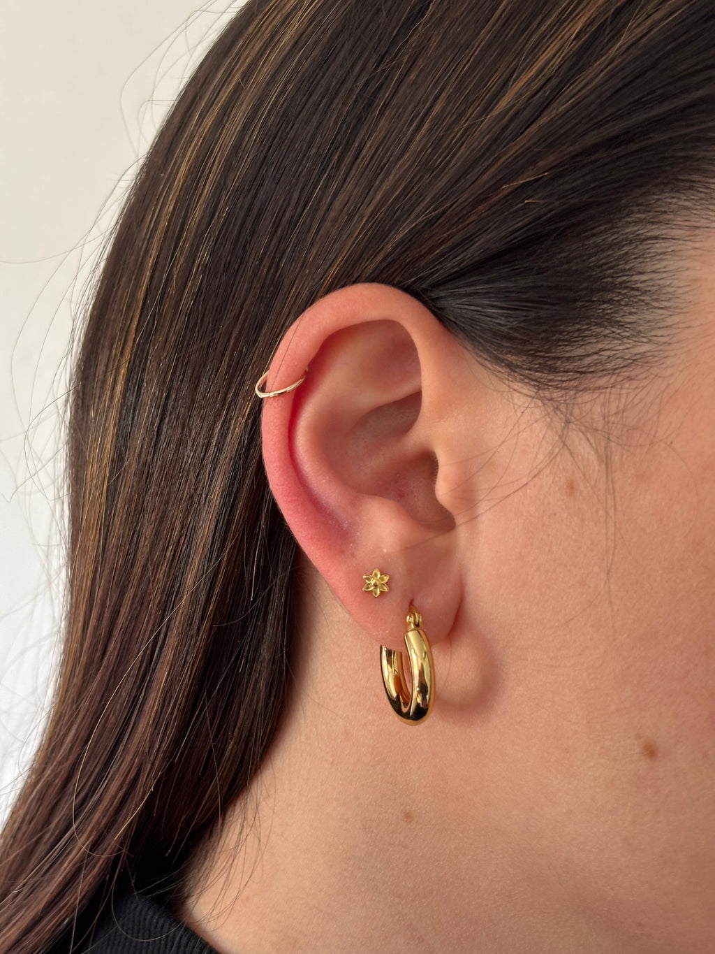 Earcuf Lola